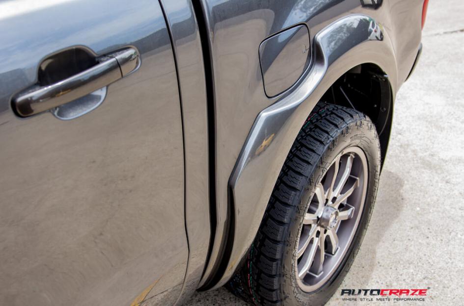 FORD RANGER MO983 SATIN GREY MILLED ACCENTS